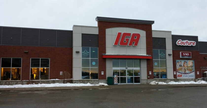 IGA EAst Angus borne electrique