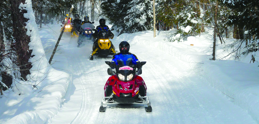 motoneigistes et conducteurs de VTT