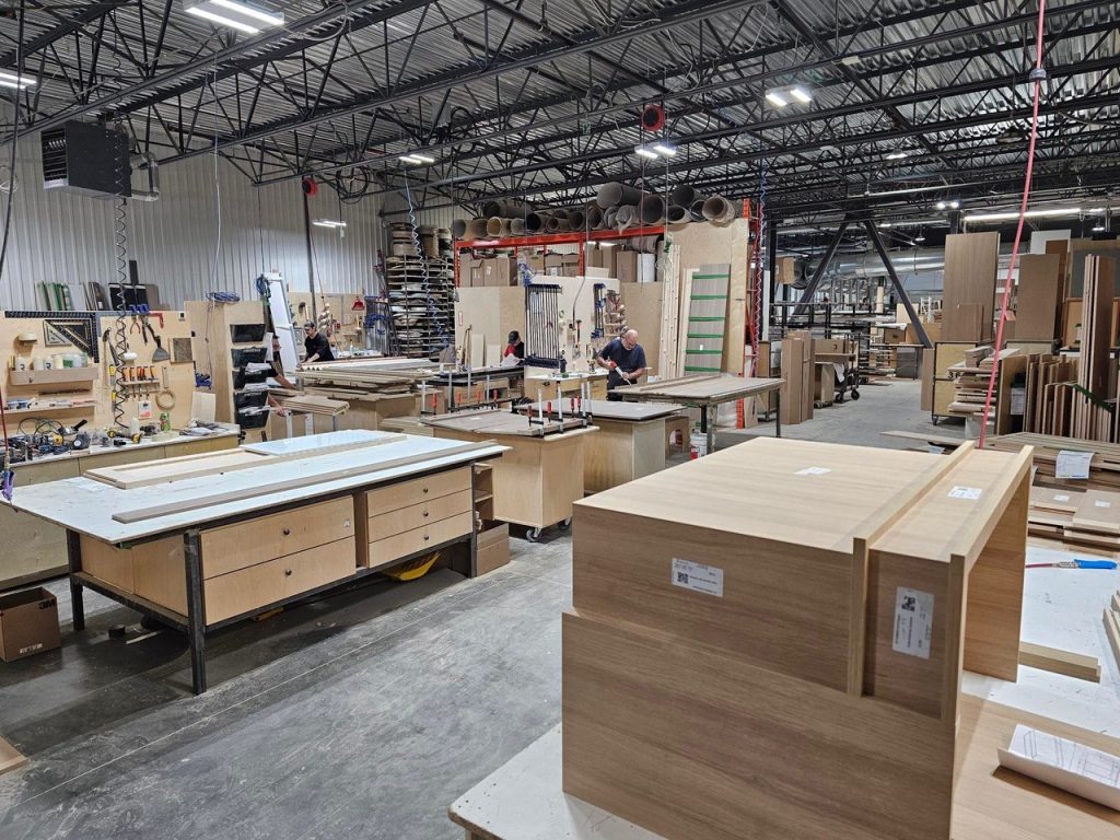 Armoires de cuisine, Déc 2025